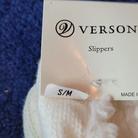 Versona Slippers - Picture 3 of 3